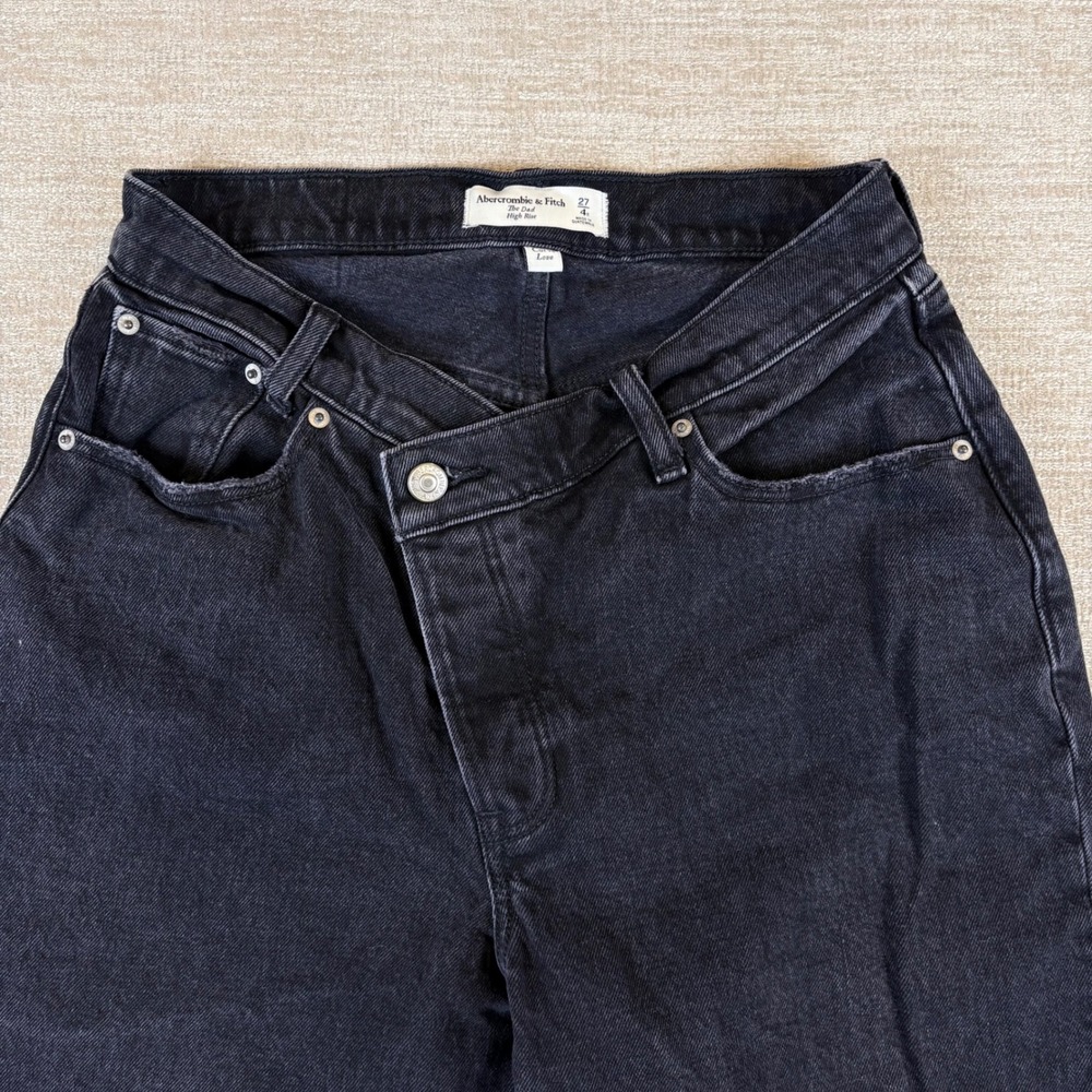 Abercrombie & Fitch The Dad High Rise Women 27/4R Black Criss Cross EUC Denim 90